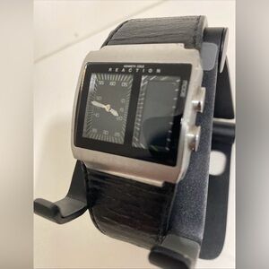vintage Kenneth Cole Reaction SS 60 DS dual-time watch w  black leather band.